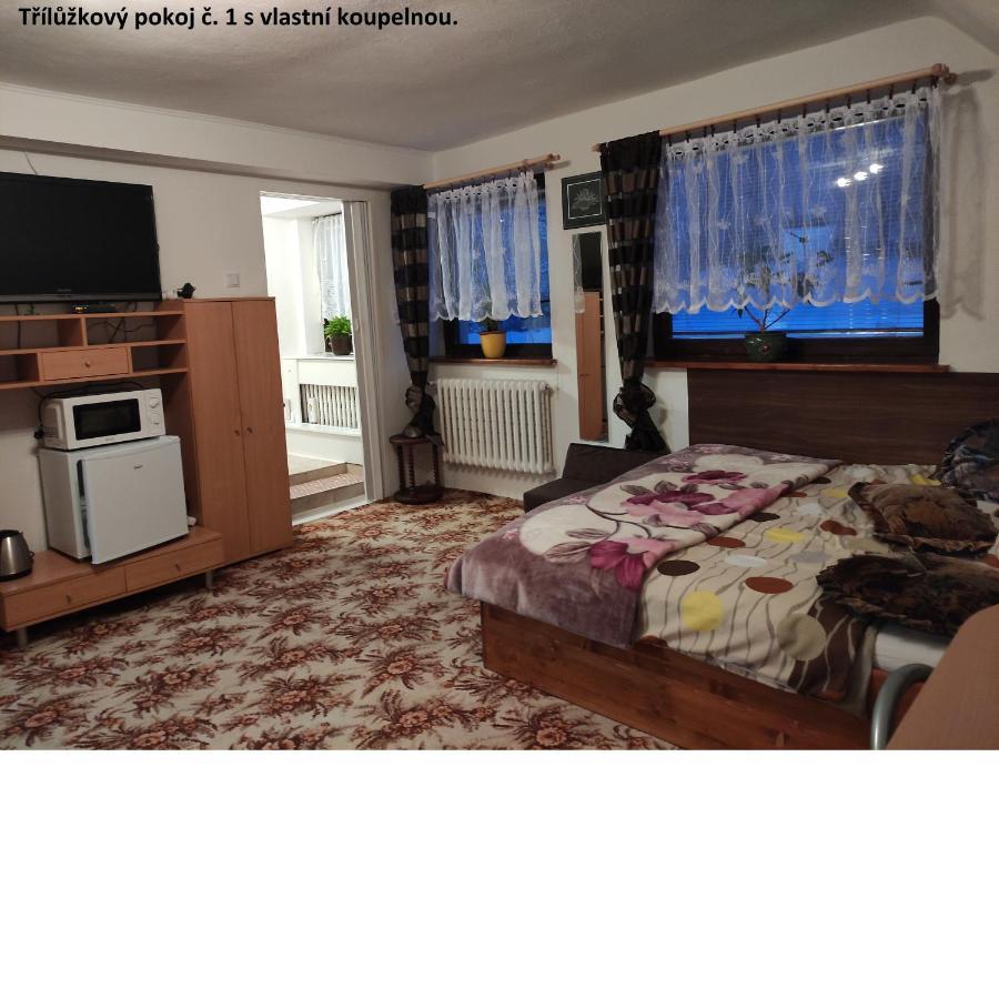 Mezna 85 Apartment Hrensko Bagian luar foto